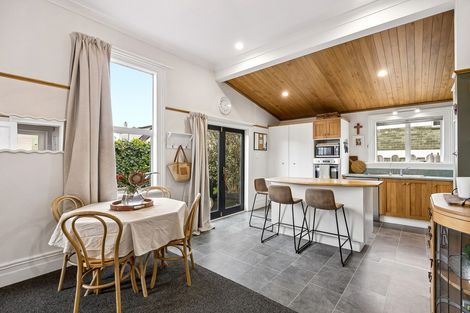 Photo of property in 25 Tainui Road, Musselburgh, Dunedin, 9013