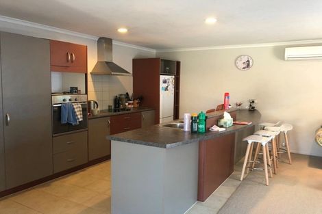Photo of property in 22 Tuihana Drive, Papamoa Beach, Papamoa, 3118