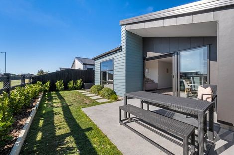 Photo of property in 37 Upham Lane, Rolleston, 7615