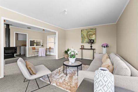 Photo of property in 19 Mangarau Crescent, Havelock North, 4130