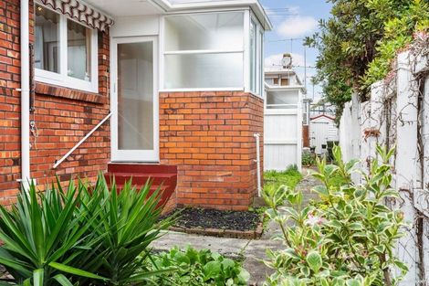 Photo of property in 4/15 Esmonde Road, Takapuna, Auckland, 0622