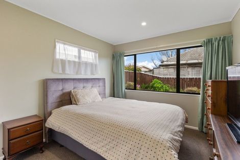 Photo of property in 174b Bartholomew Road, Levin, 5510