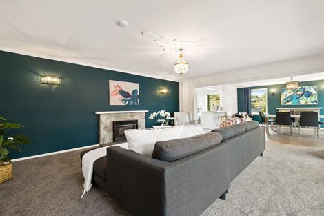 Photo of property in 16 Ilfracombe Place, Burnside, Christchurch, 8053