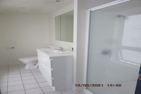 Photo of property in Terrace Heights Apartments, 4e/163 The Terrace, Wellington Central, Wellington, 6011