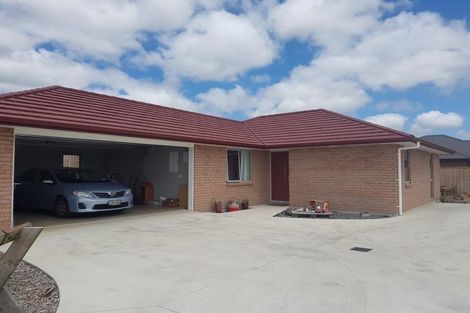 Photo of property in 12 Gibboney Place, Pokeno, 2402