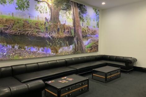 Photo of property in 1 Davy Street, Carterton, 5713