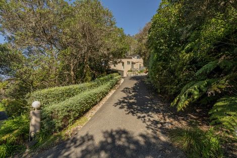 Photo of property in 10 Patricia Place, Hahei, Whitianga, 3591