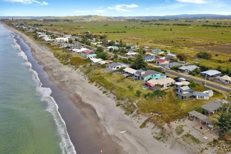 Photo of property in 285 Pukehina Parade, Pukehina, 3189