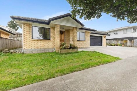 Photo of property in 18a Christmas Road, Manurewa, Auckland, 2102