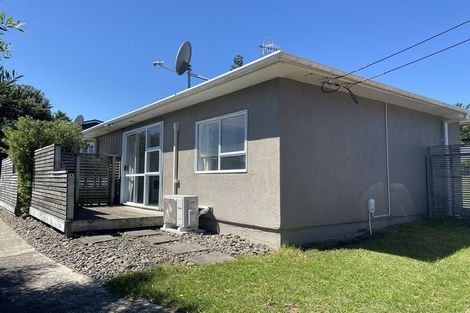 Photo of property in 46 Rangiora Street, Castlecliff, Wanganui, 4501