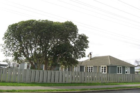 Photo of property in 10 Carrington Street, Inglewood, 4330