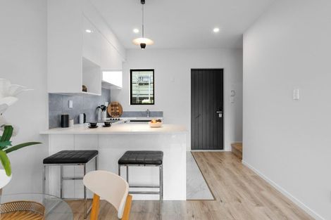 Photo of property in 10 Hokoteta Street, Mount Wellington, Auckland, 1062