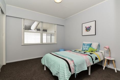Photo of property in 5 Craig Place, Fairview Downs, Hamilton, 3214