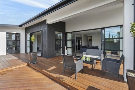 Photo of property in 14 Kohunga Crescent, Bottle Lake, Christchurch, 8083