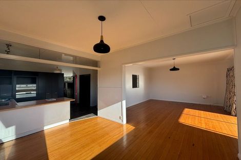 Photo of property in 67 Tosswill Road, Tahunanui, Nelson, 7011