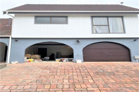 Photo of property in 6 Pioneer Grove, Silverstream, Upper Hutt, 5019