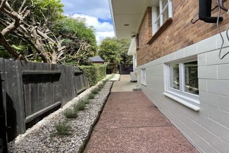 Photo of property in 875 Beach Road, Waiake, Auckland, 0630
