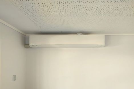 Photo of property in 2/33 Springfield Road, St Albans, Christchurch, 8014