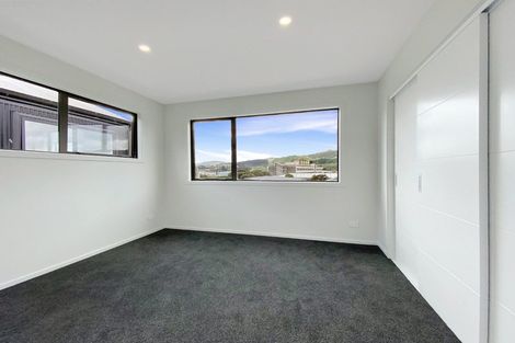 Photo of property in 5 Tokitoki Way, Kenepuru, Porirua, 5022