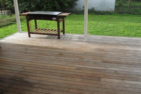 Photo of property in 43 Taylor Street, Carterton, 5713