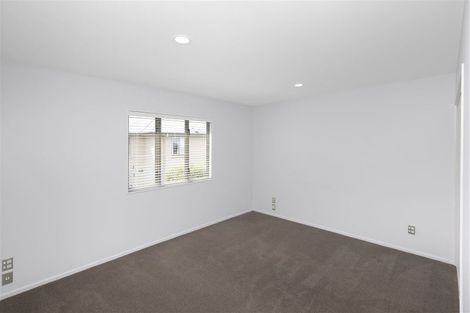 Photo of property in 2/74 Canon Street, St Albans, Christchurch, 8014