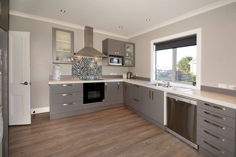 Photo of property in 16 Mills Street, Saint Kilda, Dunedin, 9012