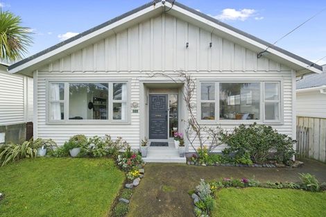 Photo of property in 82 Ross Street, Kilbirnie, Wellington, 6022