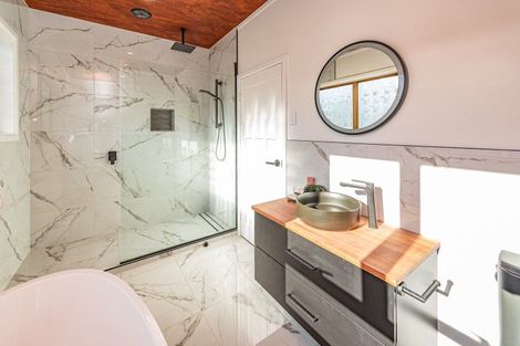 Photo of property in 18 Caffray Avenue, Aramoho, Whanganui, 4500