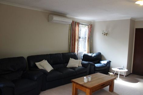 Photo of property in 17 Ashfield Place, Ilam, Christchurch, 8041