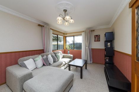 Photo of property in 8a Palm Avenue, Hokowhitu, Palmerston North, 4410