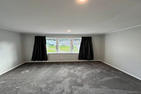 Photo of property in 172 Wellington Road, Wainuiomata, Lower Hutt, 5014