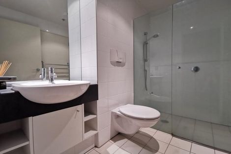 Photo of property in Sanctum Apartment, 10 Ebor Street, Te Aro, Wellington, 6011