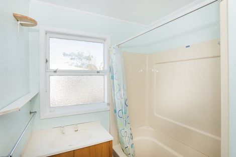 Photo of property in 16 Pine Street, Mangapapa, Gisborne, 4010