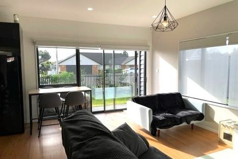 Photo of property in 11 Pasla Close, Papakura, 2110