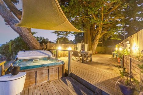 Photo of property in 44 View Road, Titahi Bay, Porirua, 5022