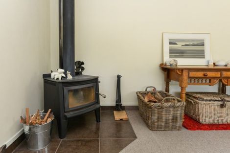 Photo of property in 4 Symons Street, Parkvale, Hastings, 4122