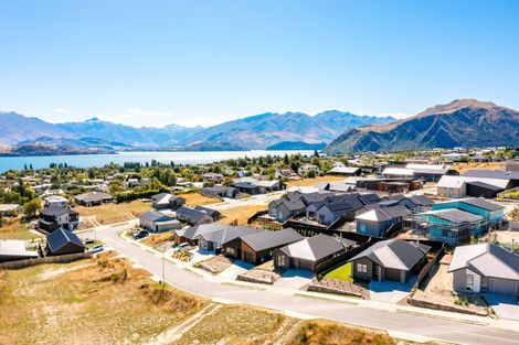 Photo of property in 6 Tuohy Lane, Wanaka, 9305