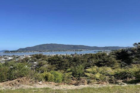 Photo of property in 6 Mason Rise, Tairua, 3508