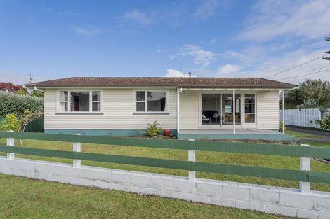 Photo of property in 14 Cook Drive, Whitianga, 3510