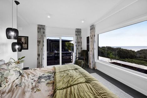 Photo of property in Tapuae, 21 Washer Road, Omata, New Plymouth, 4374