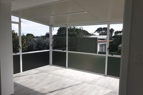 Photo of property in 15a Collie Street, Hillpark, Auckland, 2102