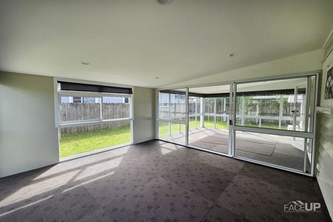 Photo of property in 1/16 Northcote Road, Takapuna, Auckland, 0622