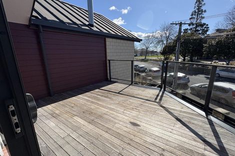 Photo of property in 4/105 Seddon Road, Frankton, Hamilton, 3204