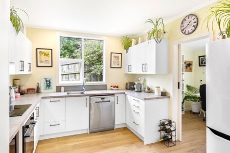 Photo of property in 25 Beach Street, Waikouaiti, 9510