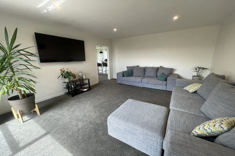 Photo of property in 8 Batty Street, Papamoa Beach, Papamoa, 3118