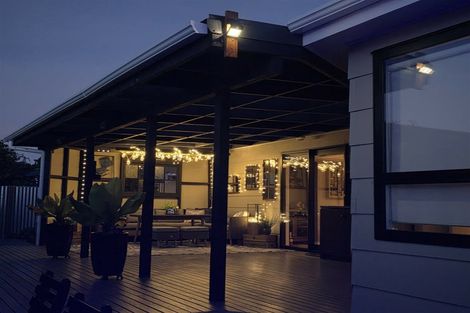 Photo of property in 36 Manaia Road, Tairua, 3508