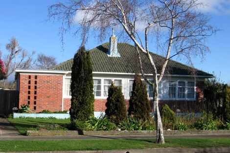 Photo of property in 65 Savage Crescent, West End, Palmerston North, 4412