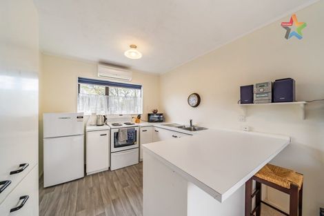 Photo of property in 2/37 Leighton Avenue, Waiwhetu, Lower Hutt, 5010