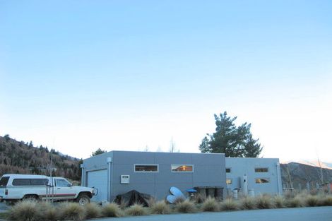 Photo of property in 11 Maple Court, Arthurs Point, Queenstown, 9371
