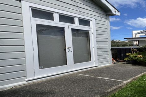 Photo of property in 28 Mortimer Terrace, Aro Valley, Wellington, 6021